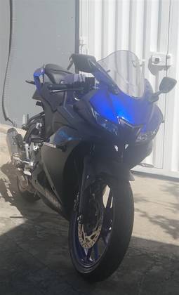 YAMAHA YZF R15 YAMAHA YZF R15